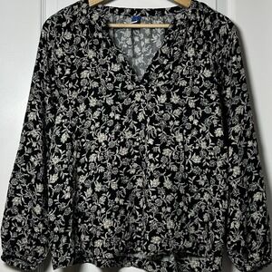 Old Navy Black and Ivory Floral Print Long Cuffed Sleeve Split Neck Flowy Blouse